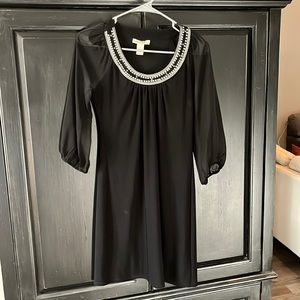 Black house white market shift dress!